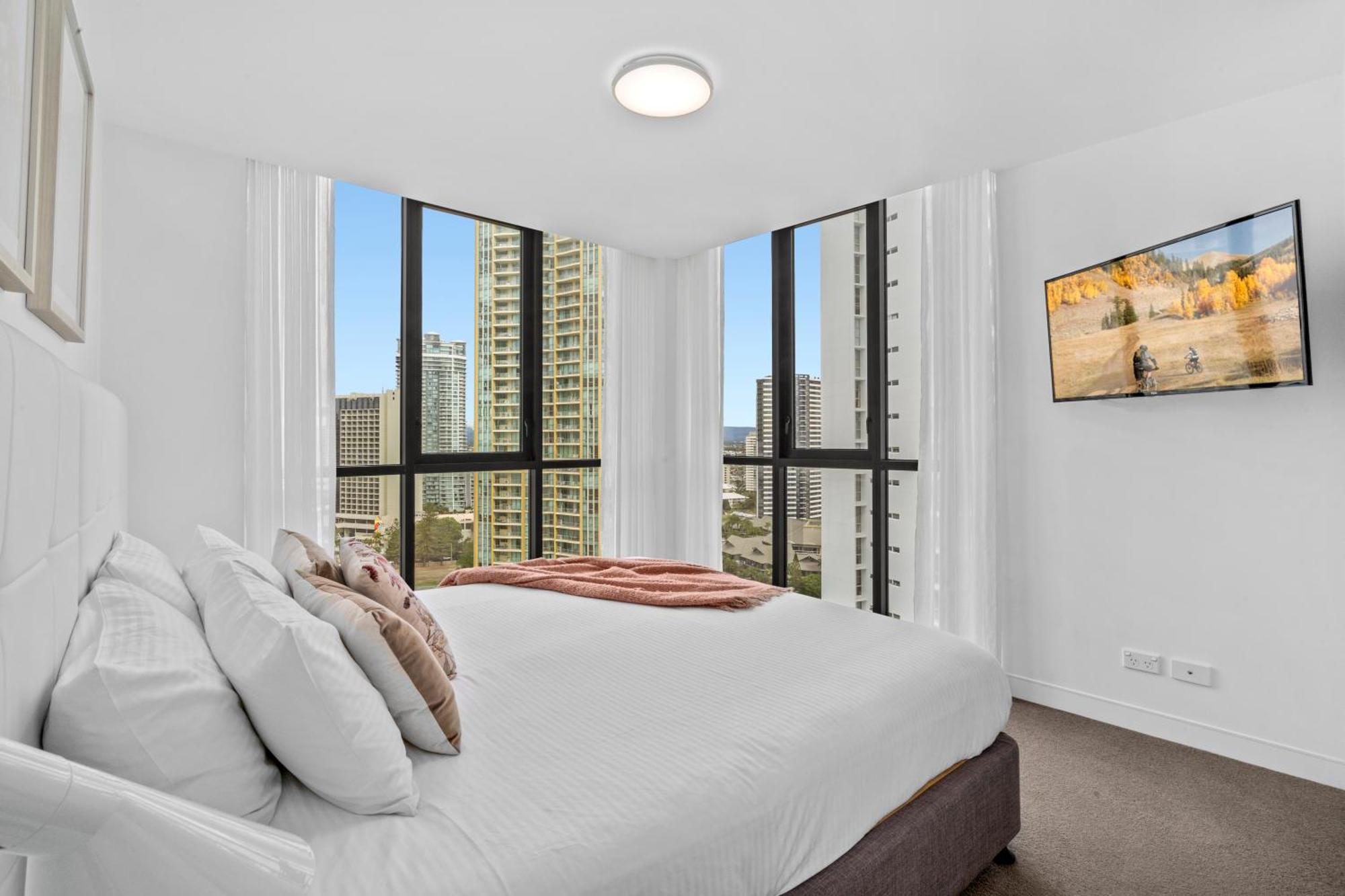 Apartmán Rhapsody Surfers Paradise Beachfront Sleeps 6 - Optimise Bnb Gold Coast Exteriér fotografie